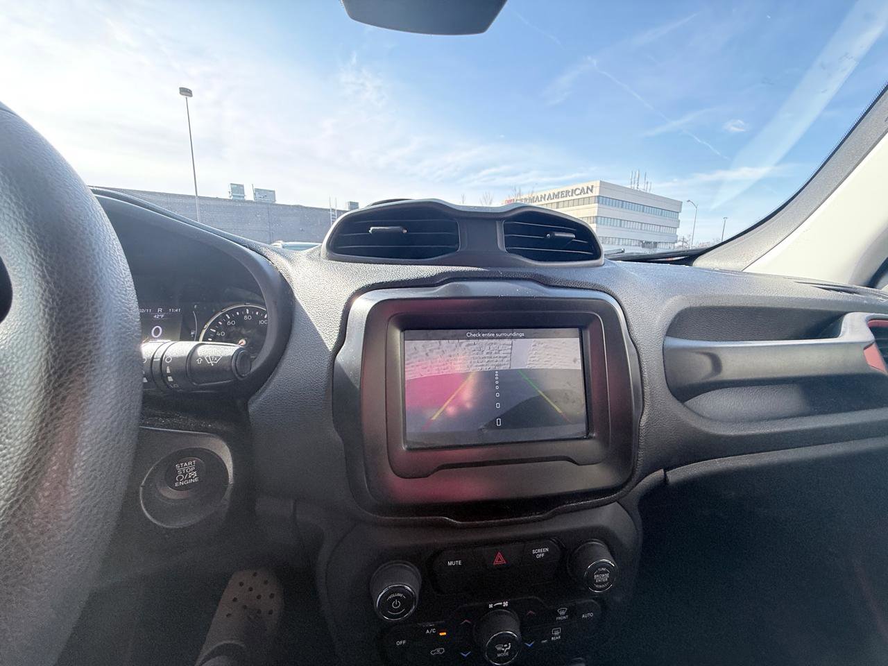 Used 2018 Jeep Renegade Sport w/ Power & Air Group image 16