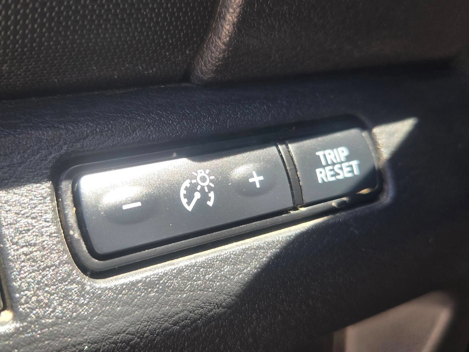 Used 2023 Nissan Frontier S w/ Technology Package AWD/4WD image 10