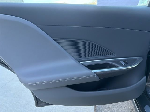 Used 2024 Lucid Air Touring image 19