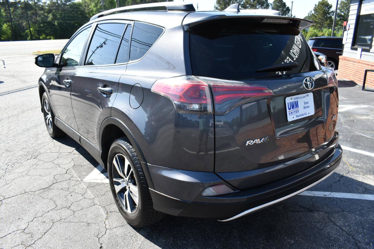 Used 2016 Toyota RAV4 XLE FWD image 8