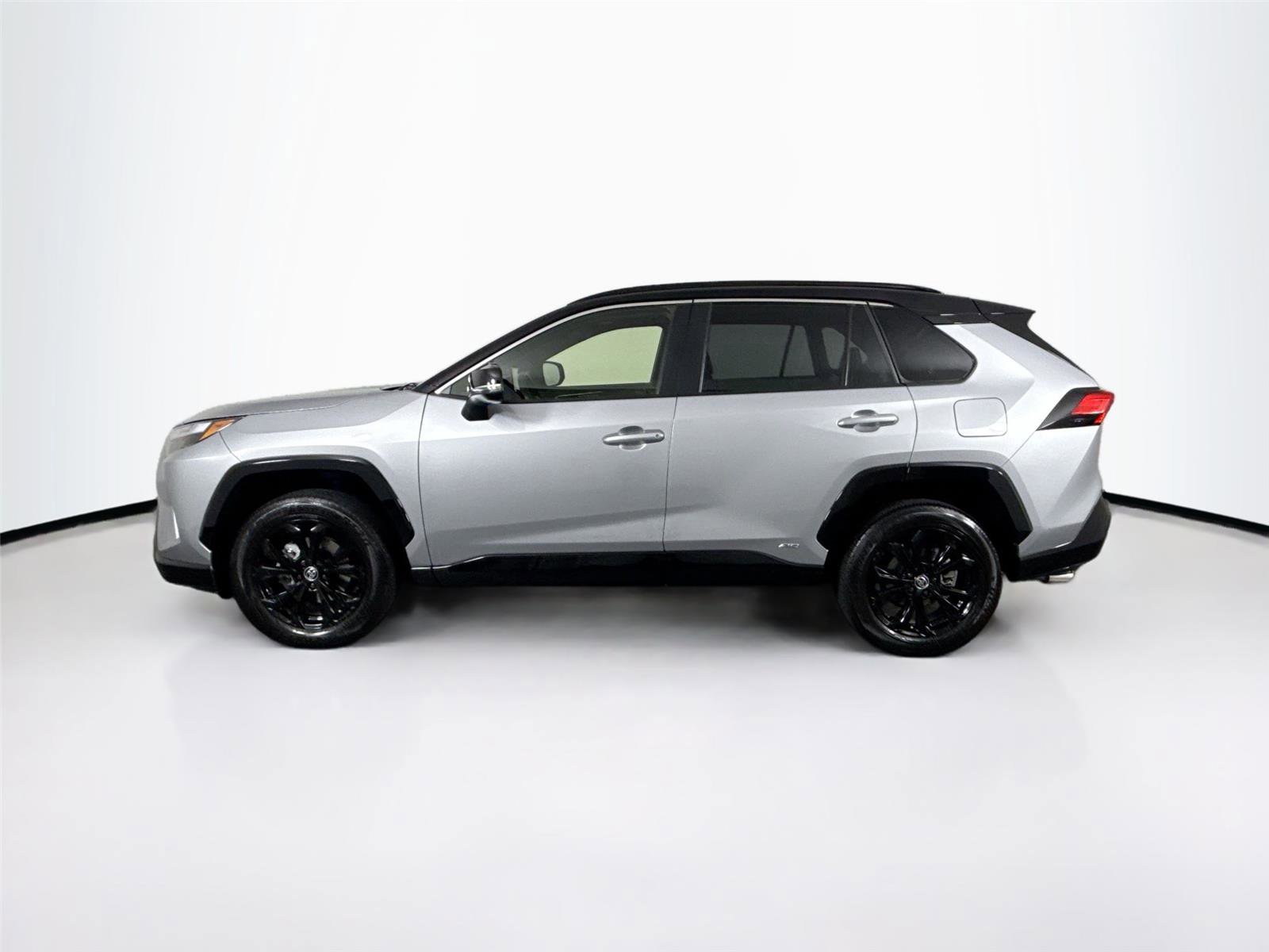 Certified 2023 Toyota RAV4 XSE image 9