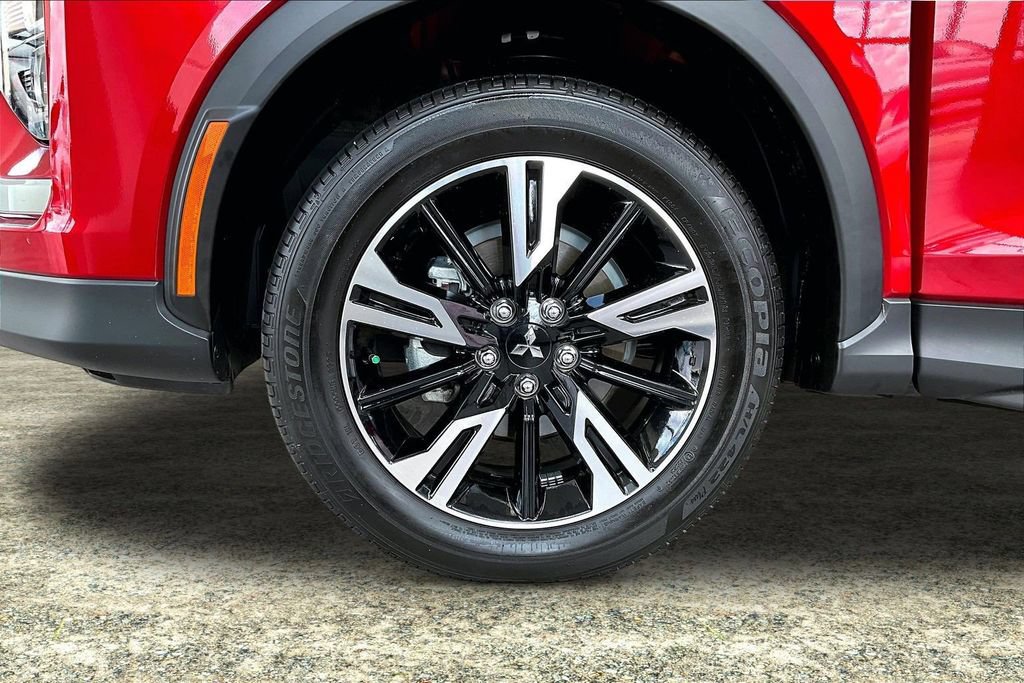 New 2026 Mitsubishi Eclipse Cross AWD image 12
