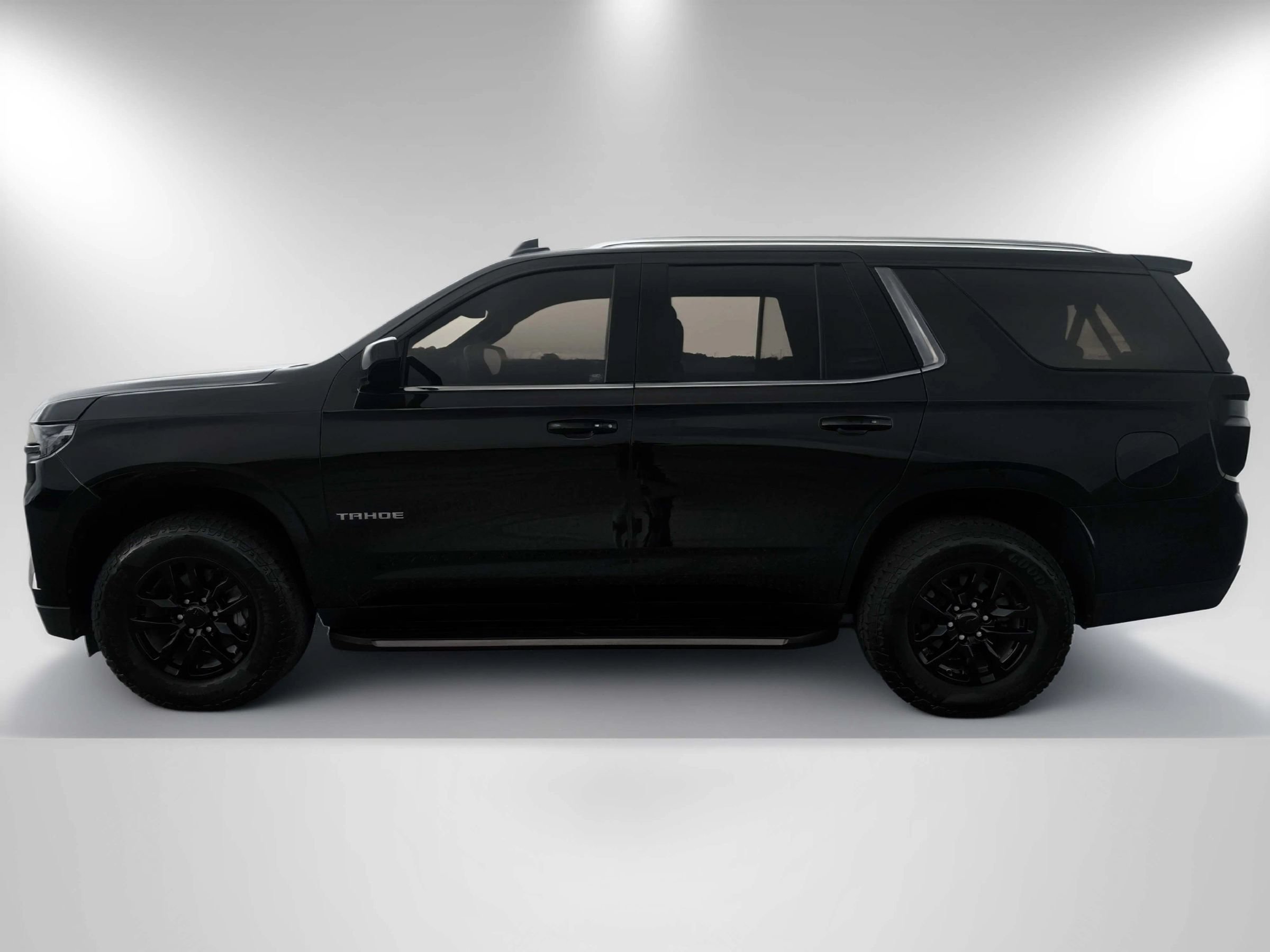 Used 2022 Chevrolet Tahoe LS RWD image 9