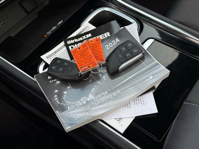 Used 2024 Chevrolet Traverse RS w/ LPO, Floor Liner Package image 9