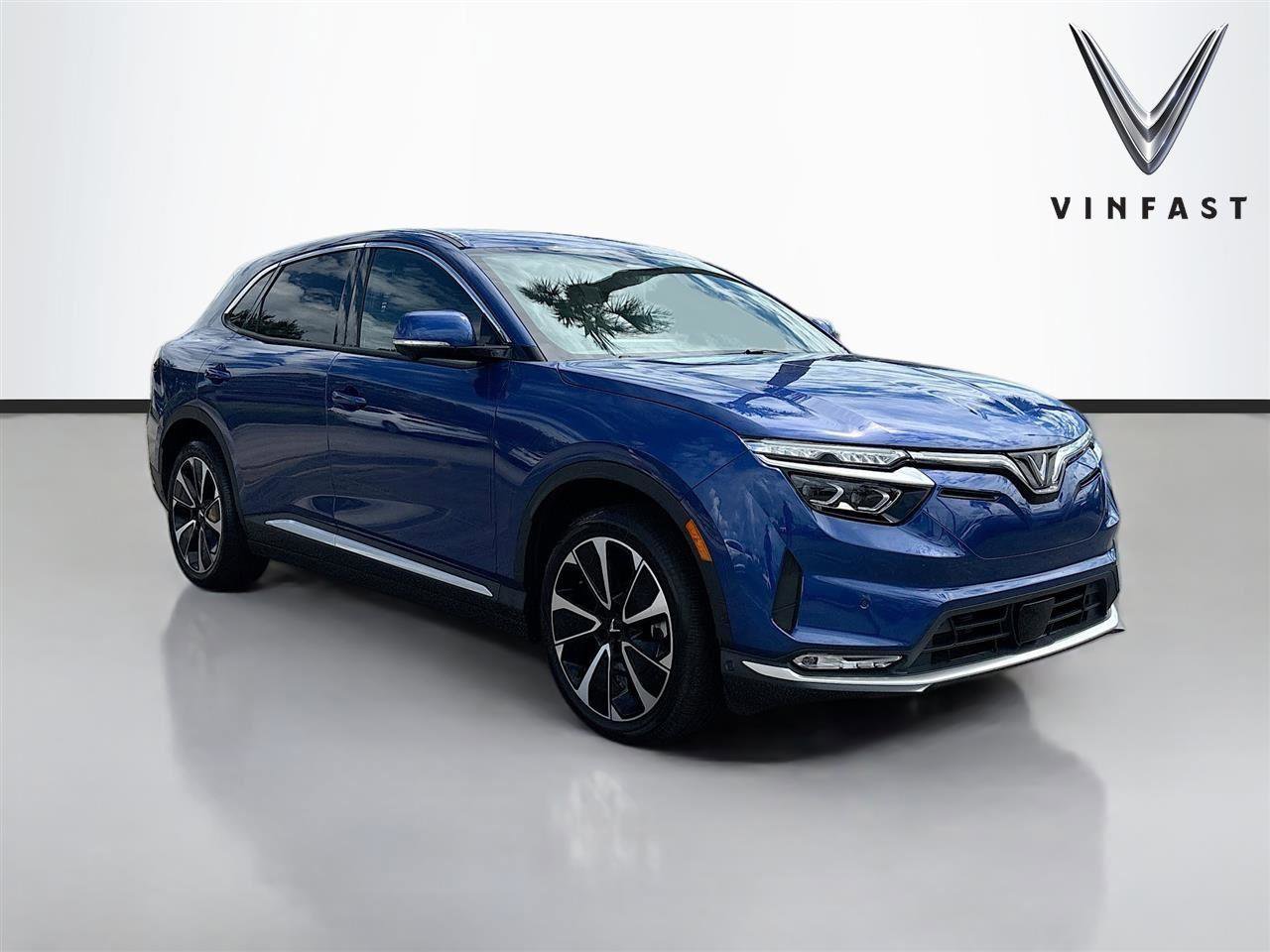 New 2025 VinFast VF 8 Plus image 1