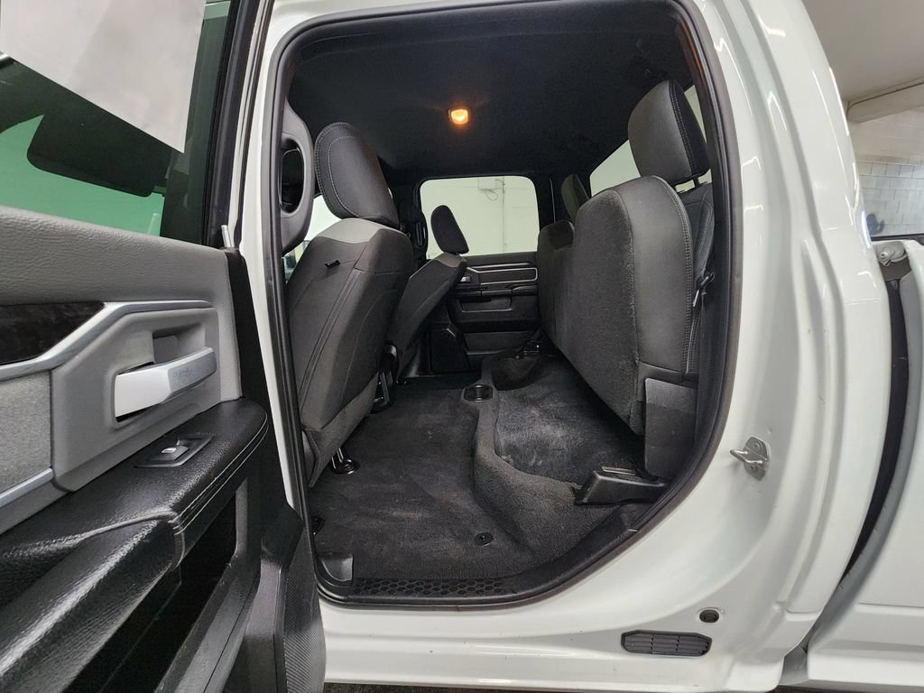 Used 2022 RAM 2500 Big Horn AWD/4WD image 25