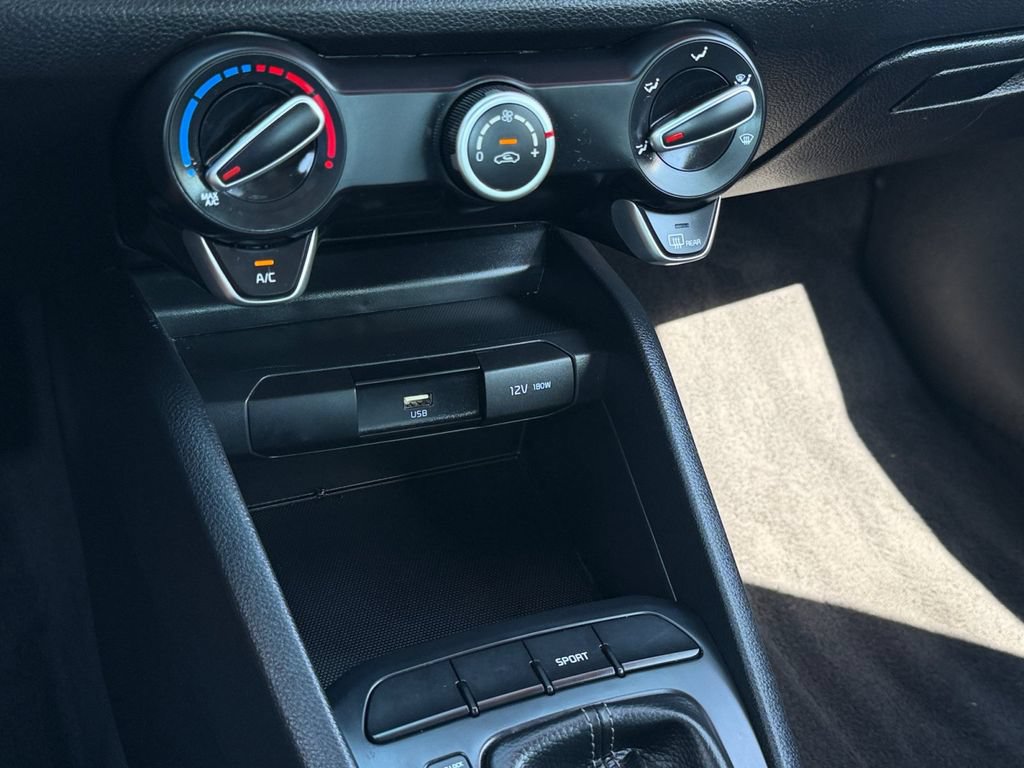 Used 2021 Kia Rio S FWD image 25