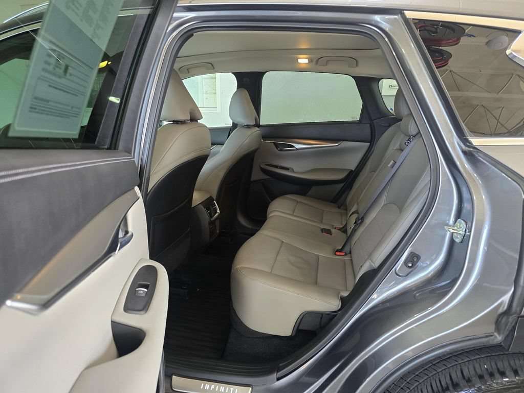Certified 2023 INFINITI QX50 Luxe AWD/4WD image 23