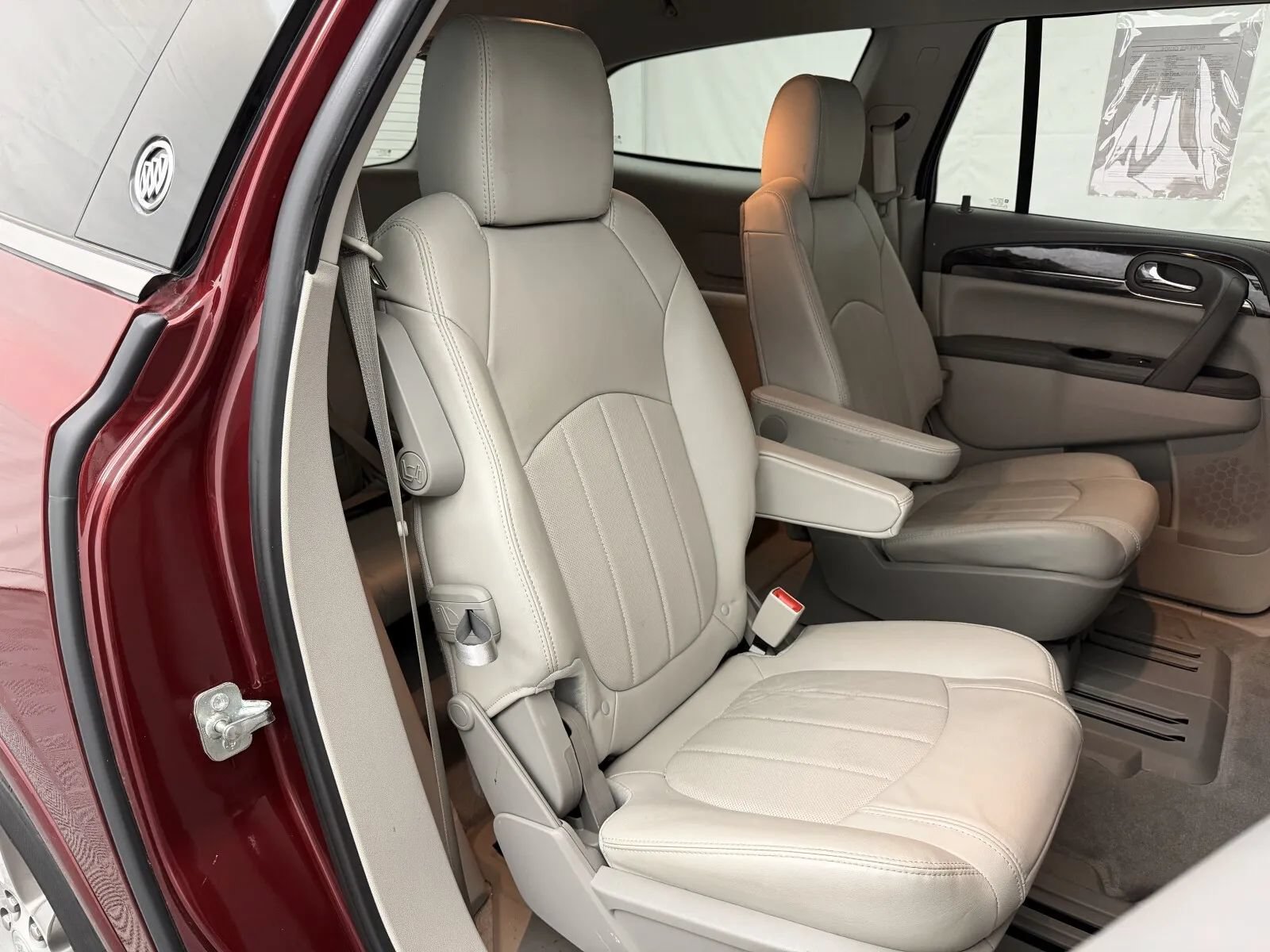 Used 2017 Buick Enclave Leather w/ Trailering Package AWD/4WD image 27