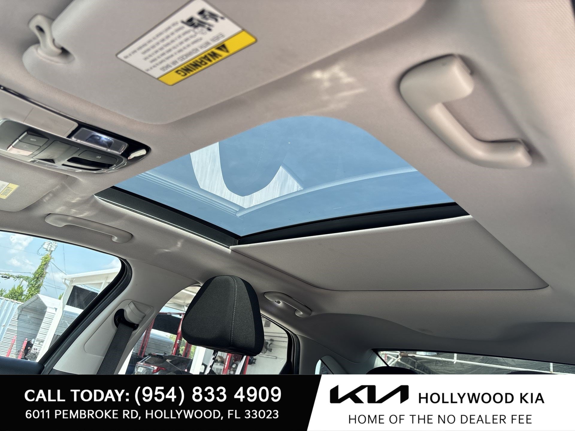 Used 2023 Hyundai Sonata SEL w/ Convenience Package FWD image 16