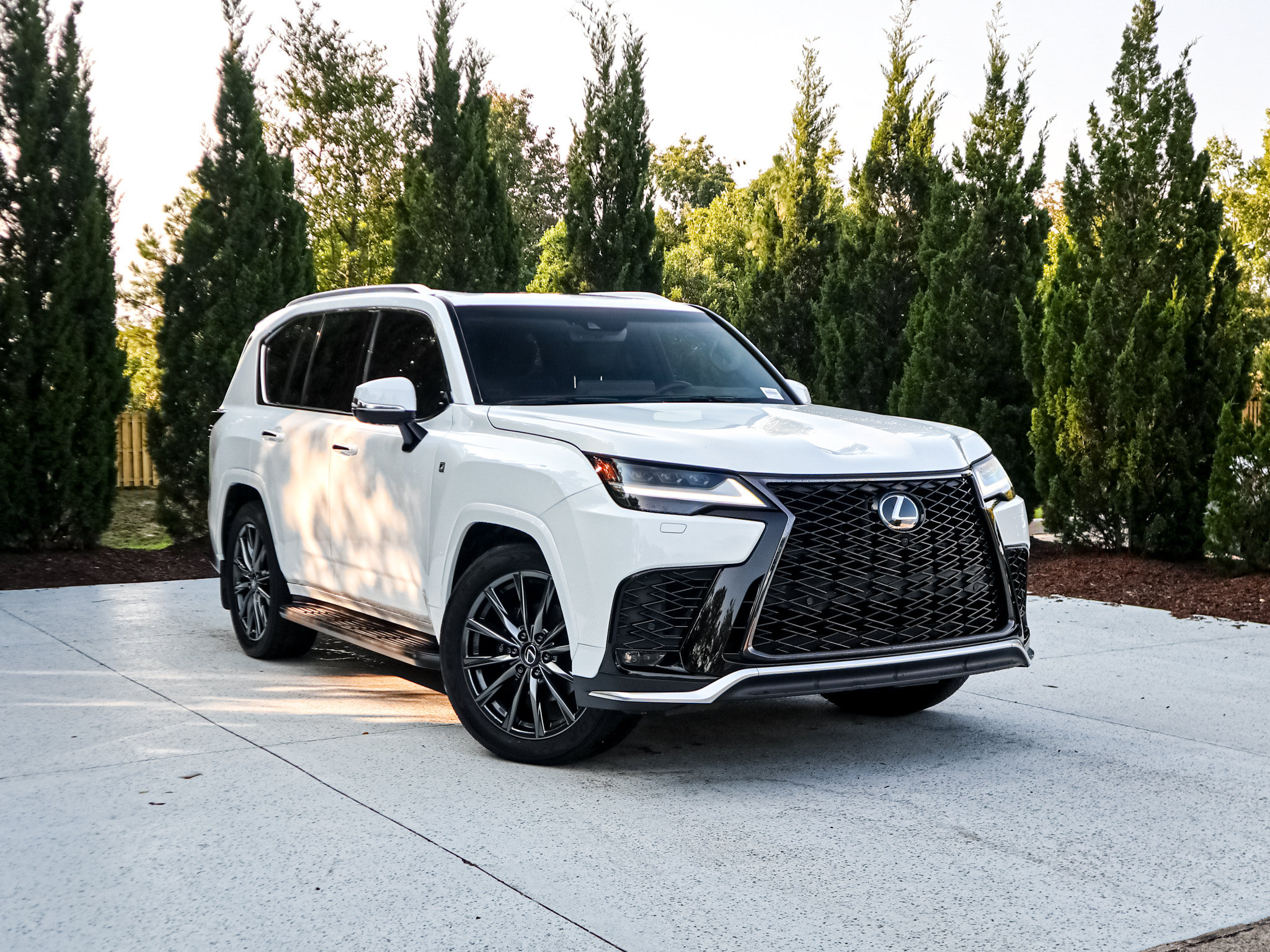 Used 2023 Lexus LX 600 F Sport w/ Accessory Package (Z1) AWD/4WD video 2