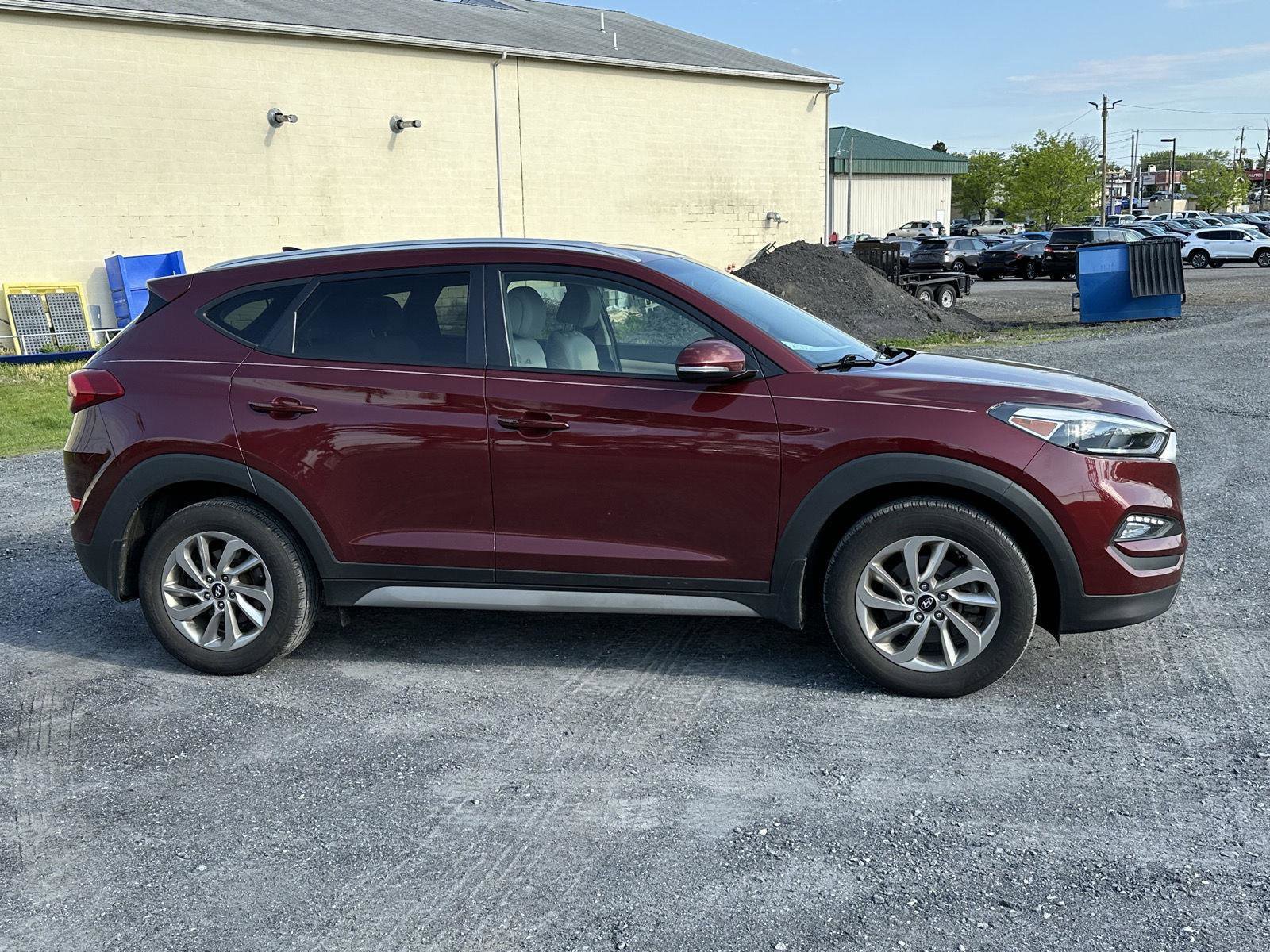 Used 2017 Hyundai Tucson SE Plus FWD image 9