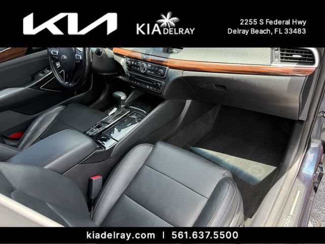Used 2017 Kia Cadenza Technology FWD image 9