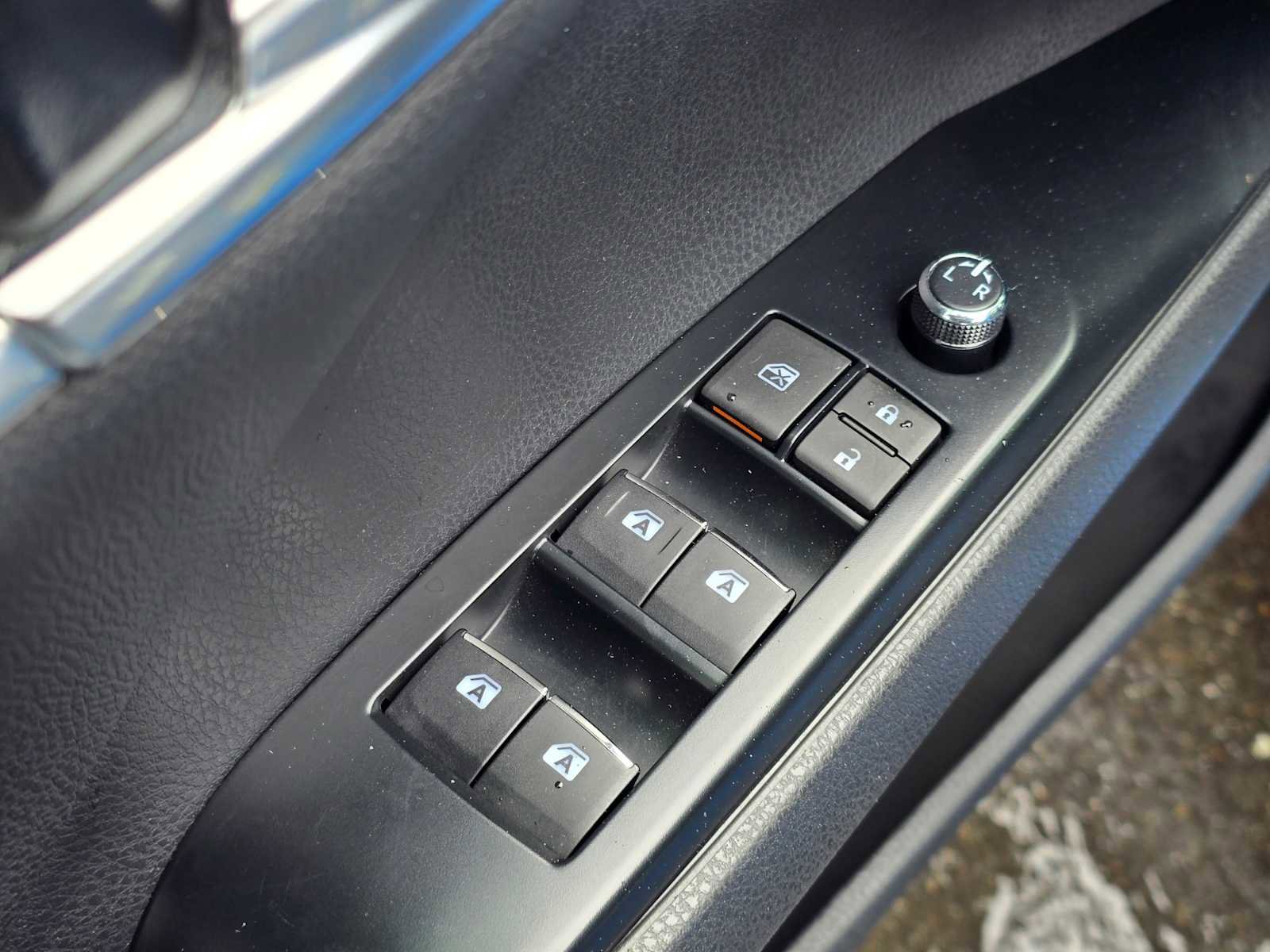 Used 2020 Toyota Camry XSE w/ Carpet Mat Package FWD image 23
