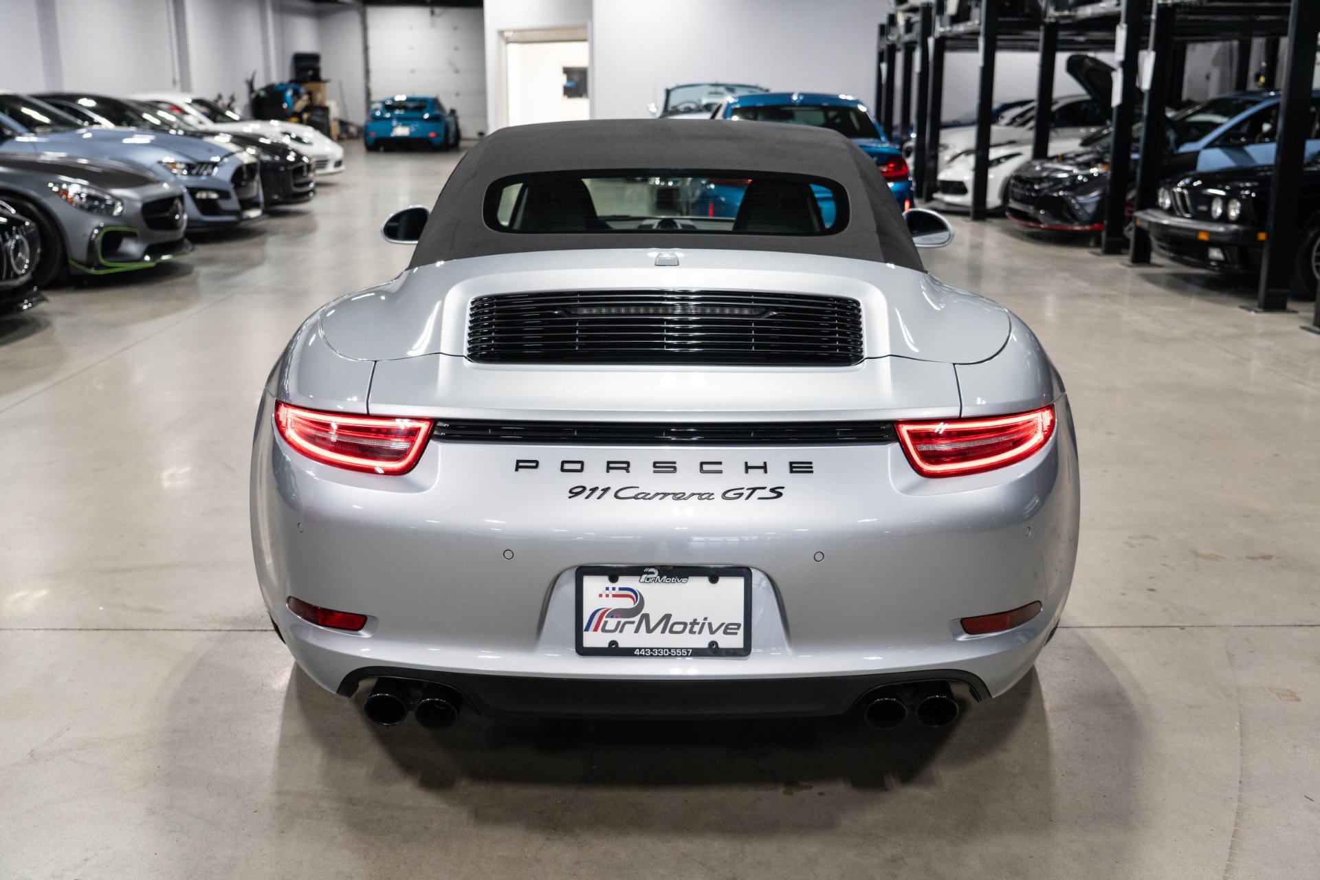 Used 2015 Porsche 911 Carrera GTS RWD image 4