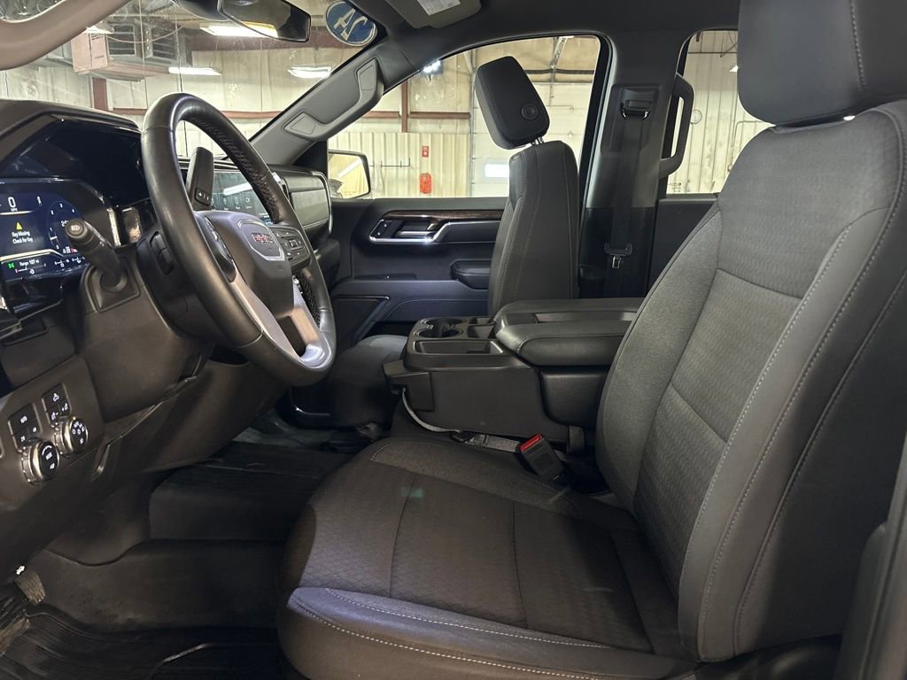 Certified 2024 GMC Sierra 1500 Elevation w/ LPO, Elevation Black Package image 13