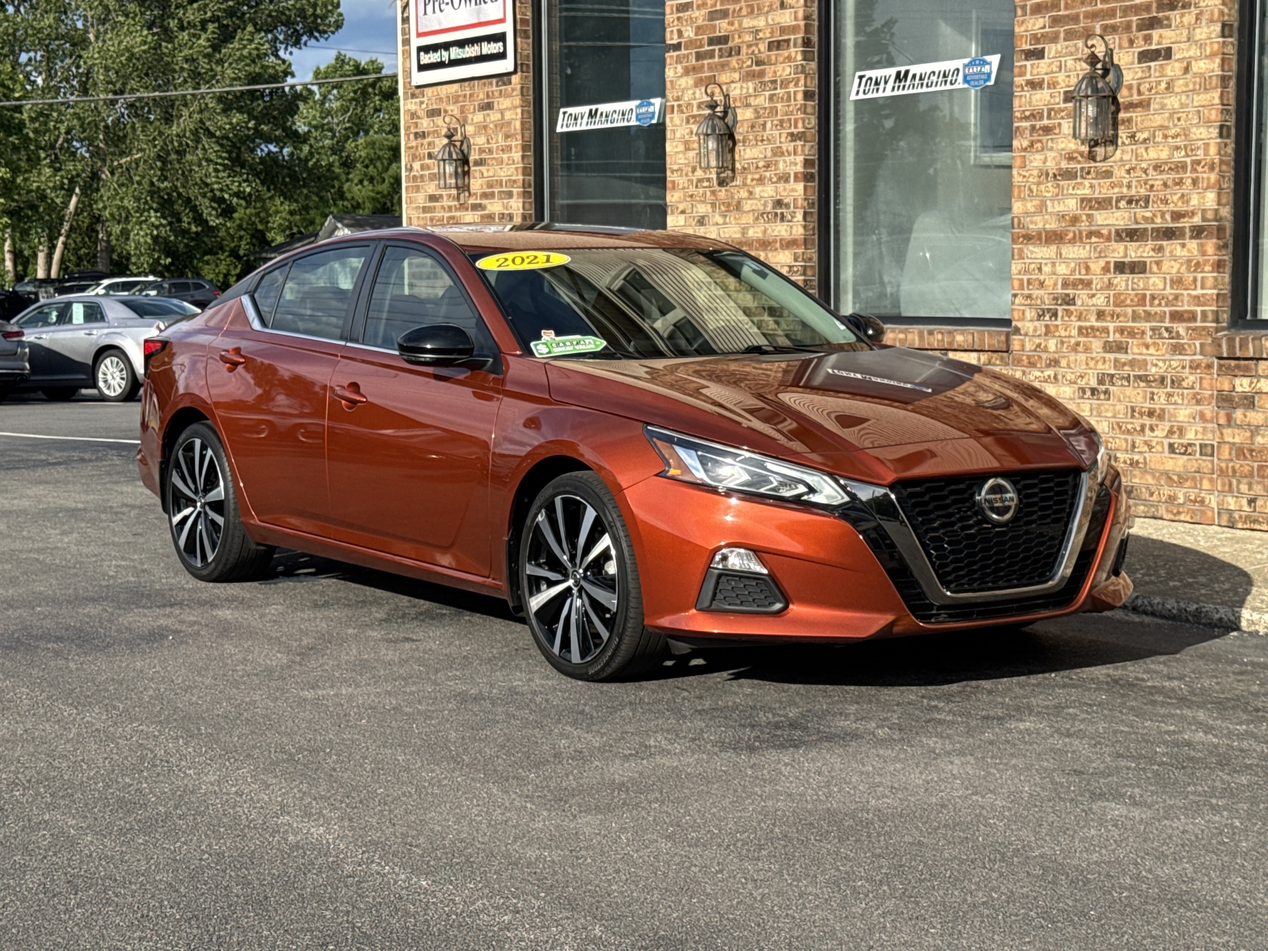 Used 2021 Nissan Altima 2.0 SR FWD image 7