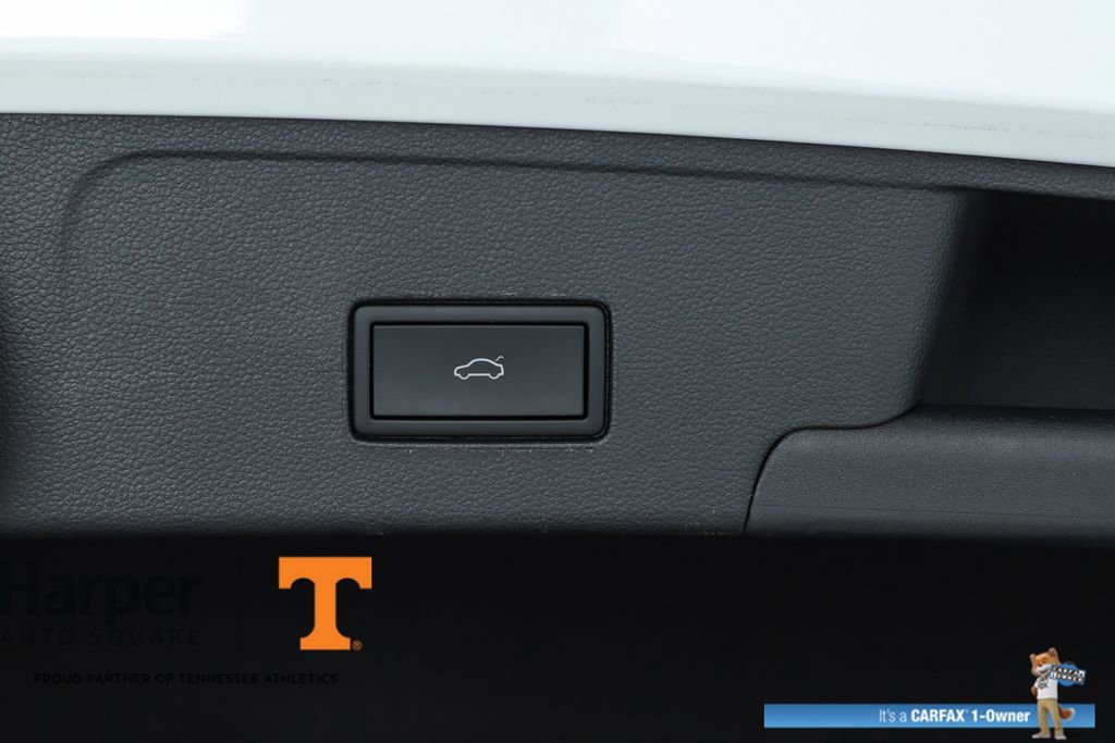 Used 2023 Volkswagen Atlas Cross Sport SEL R-Line image 30