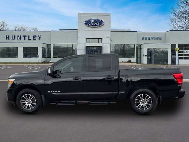 Used 2024 Nissan Titan SV w/ SV Convenience Package RWD image 7