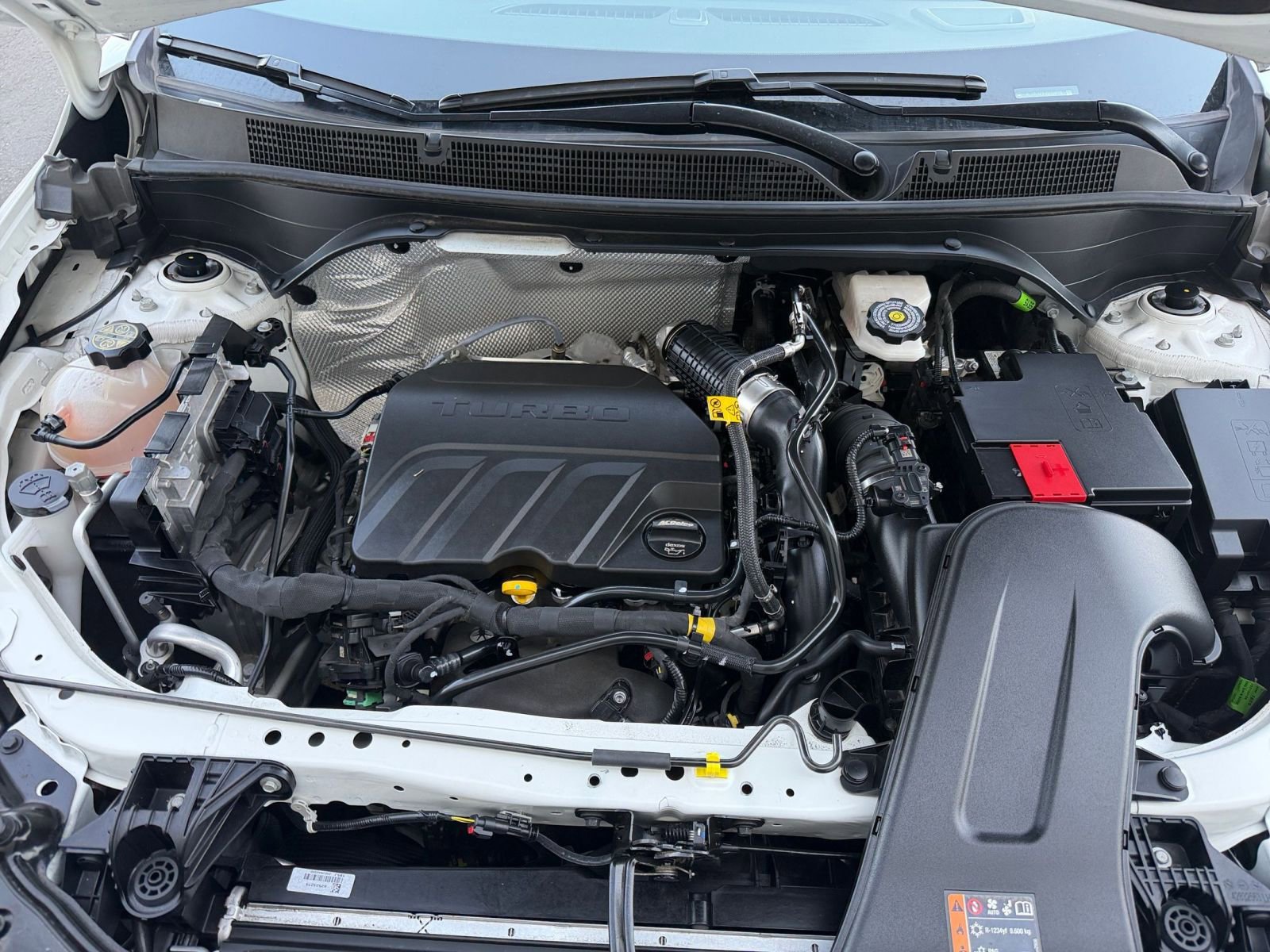 Used 2025 Buick Envista Preferred image 31