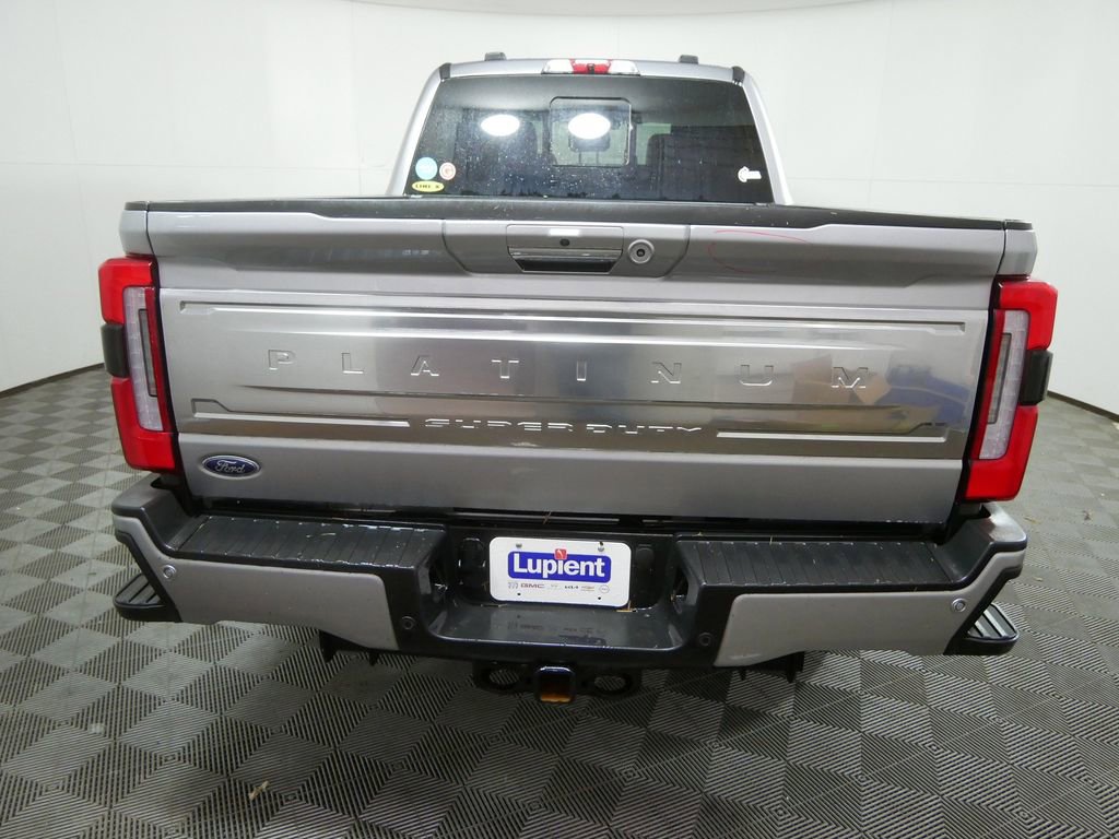 Used 2024 Ford F350 Platinum w/ FX4 Off-Road Package image 4