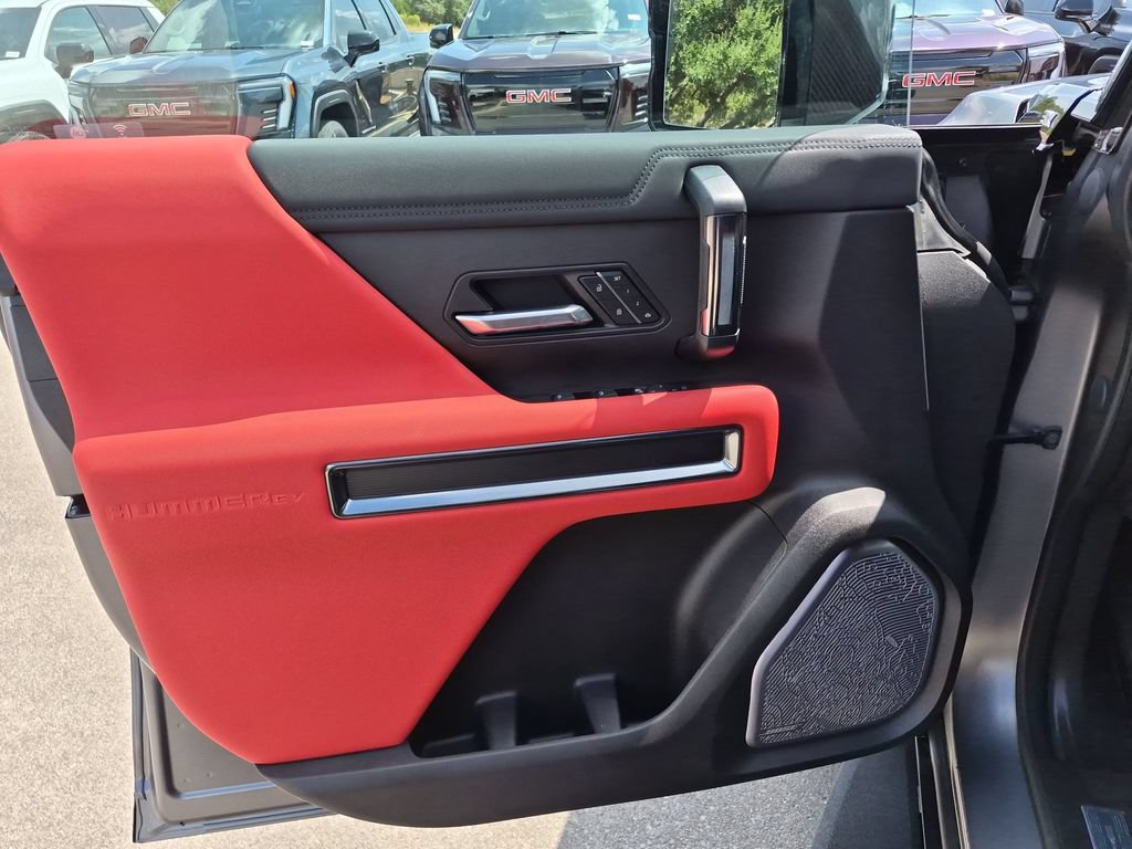 Used 2026 GMC Hummer EV 3X AWD/4WD image 18
