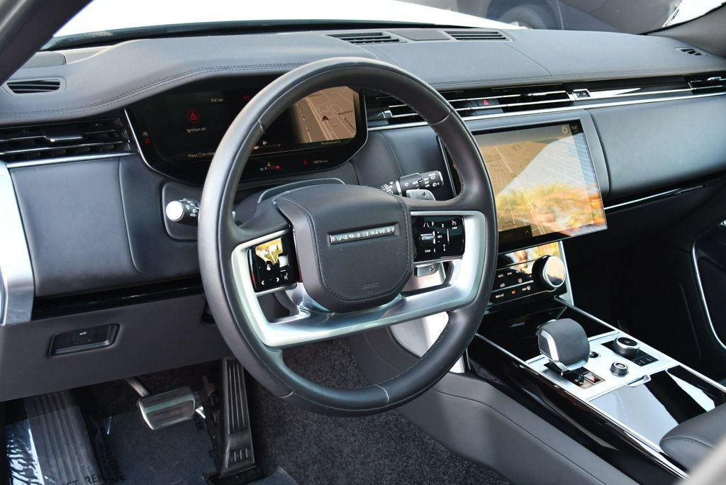 Used 2023 Land Rover Range Rover SE AWD/4WD image 40