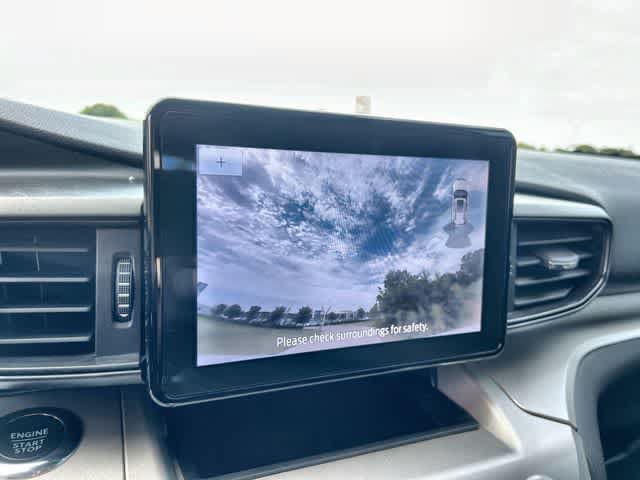 Used 2023 Ford Explorer XLT RWD image 26