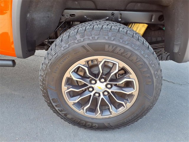 Used 2020 Chevrolet Colorado ZR2 image 21