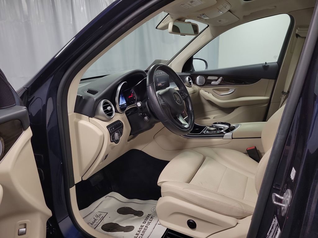 Used 2018 Mercedes-Benz GLC 300 GLC 300 image 13