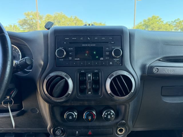 Used 2012 Jeep Wrangler Unlimited Sport AWD/4WD image 11