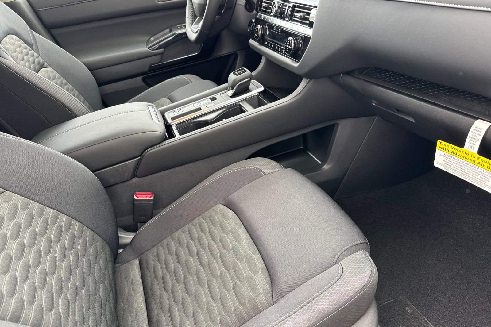 New 2026 Nissan Pathfinder SV image 14