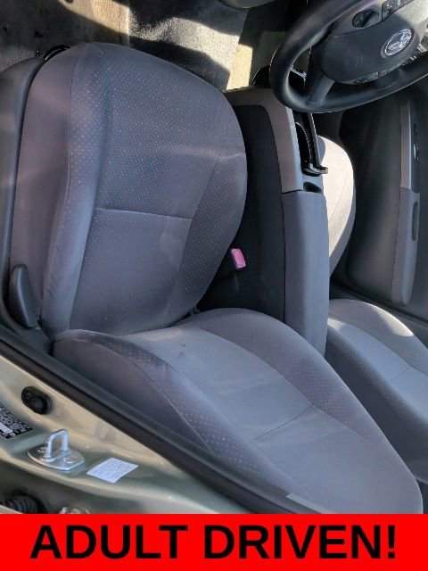 Used 2006 Toyota Prius FWD image 2