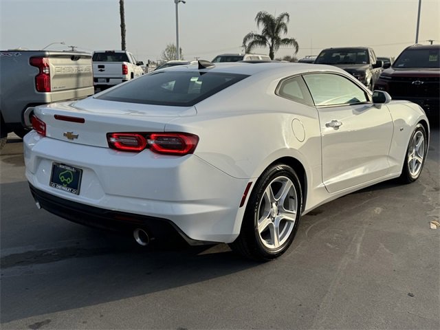 Used 2023 Chevrolet Camaro LT image 4