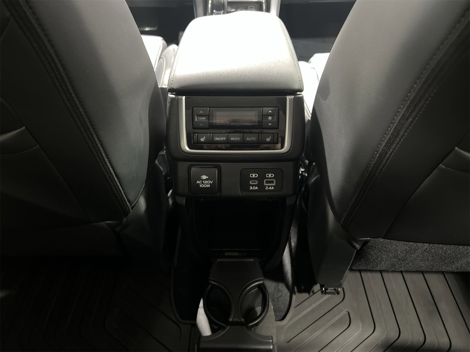 Certified 2025 Subaru Ascent Bronze Edition w/ Popular Package #2 image 21