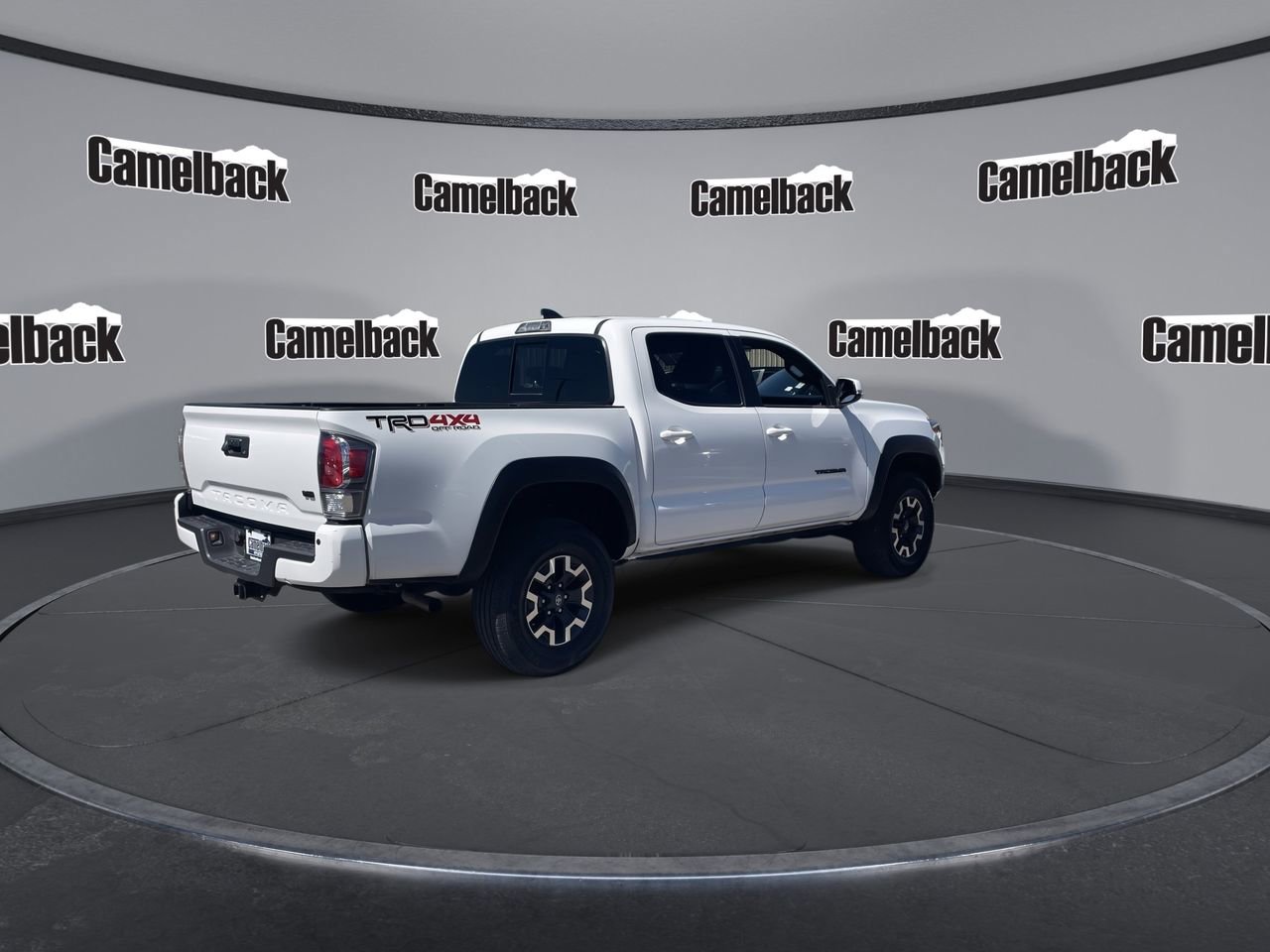 Used 2023 Toyota Tacoma TRD Off-Road w/ TRD Premium Off Road Package image 7