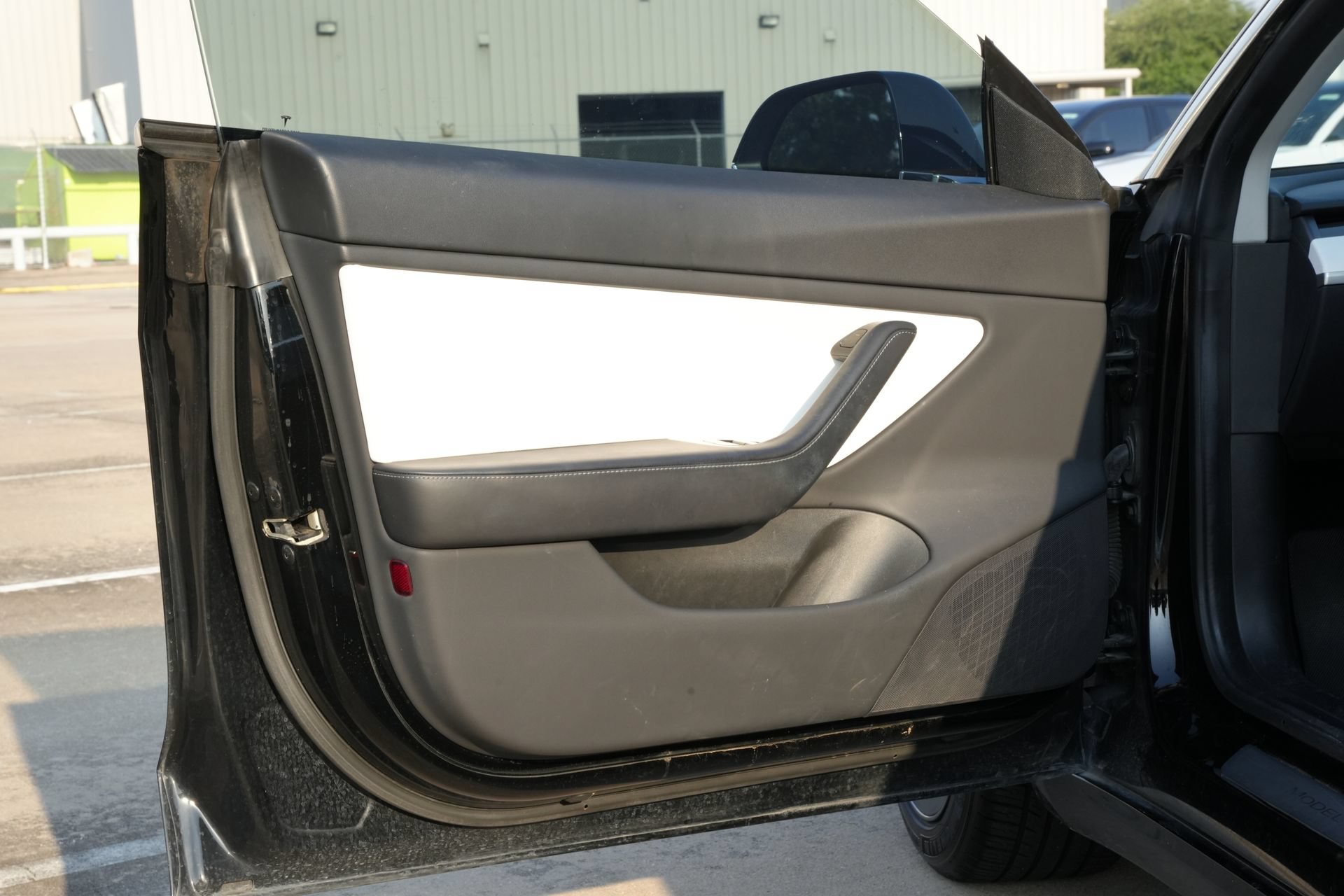 Used 2020 Tesla Model 3 Standard Range Plus RWD image 15