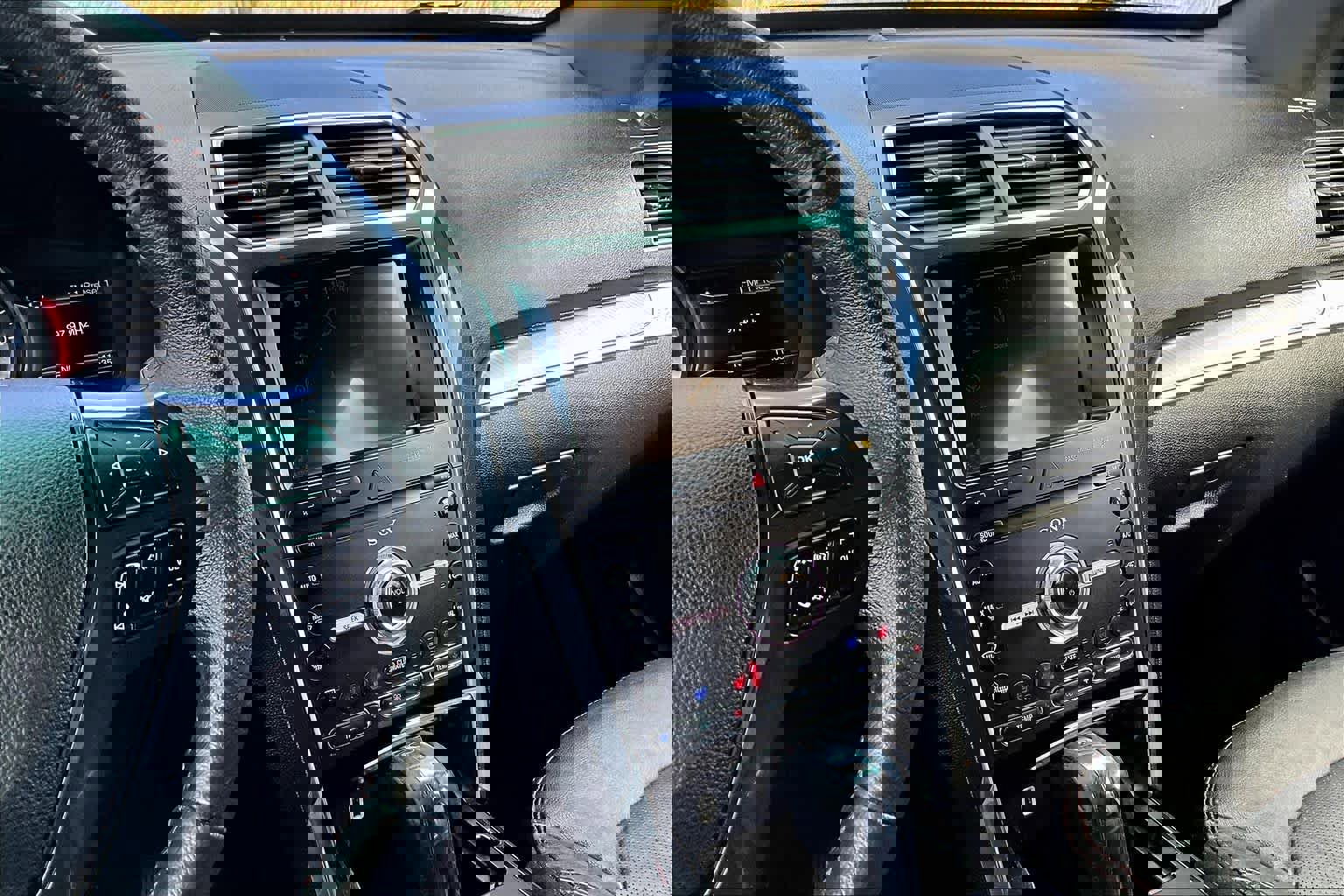 Used 2019 Ford Explorer Sport w/ Equipment Group 401A image 6