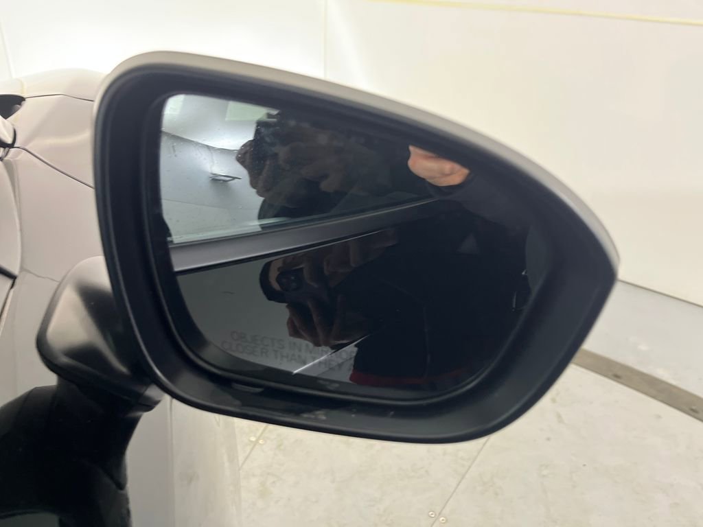 Used 2025 Nissan Kicks SV image 49