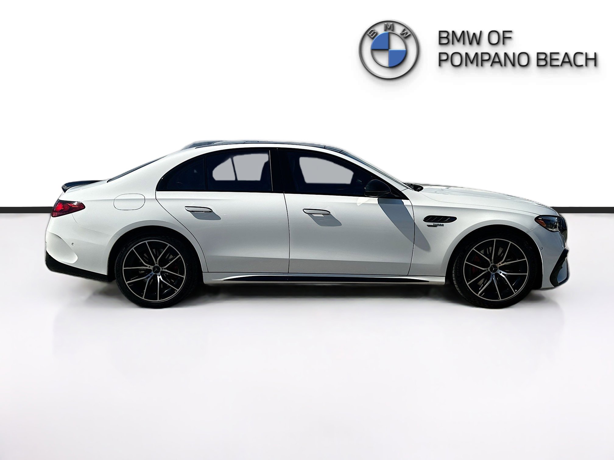 Used 2025 Mercedes-Benz E 53 AMG e 4MATIC Sedan image 8