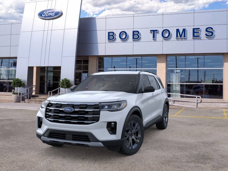 New 2026 Ford Explorer Active w/ Active Comfort Package AWD/4WD image 3