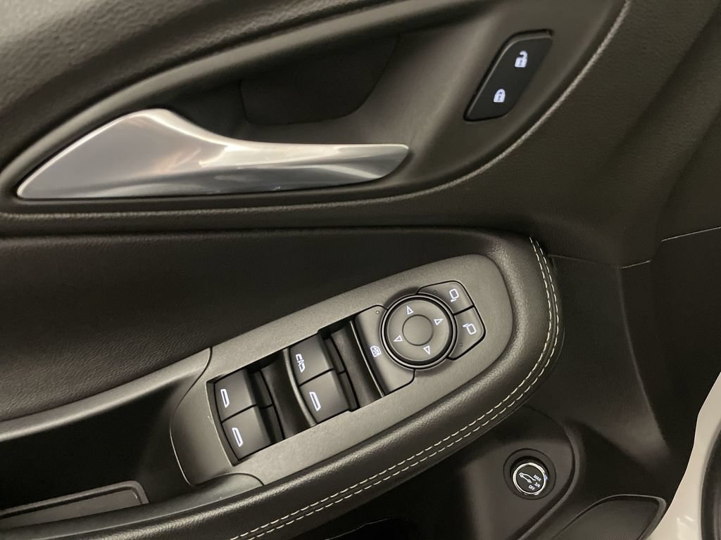 Used 2021 Buick Encore GX Select FWD image 15