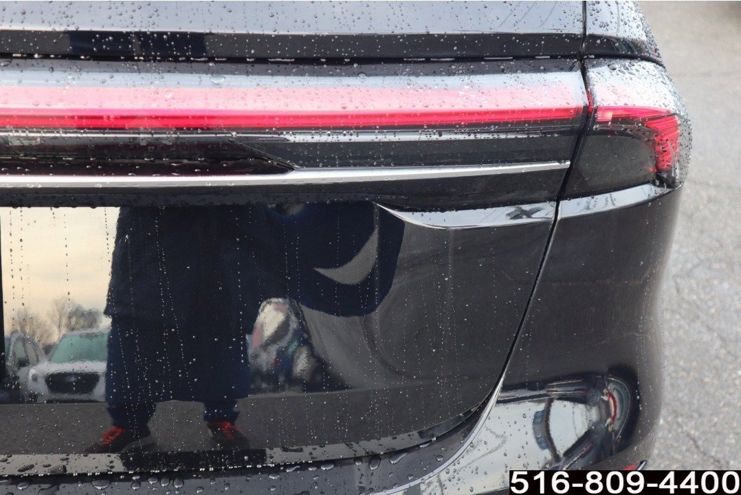 Used 2025 Lincoln Nautilus Reserve image 34