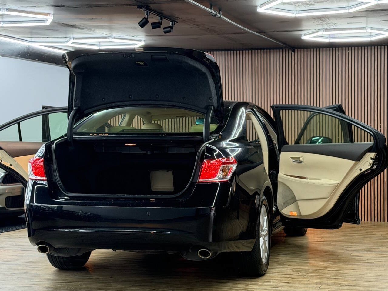 Used 2012 Lexus ES 350 FWD image 7