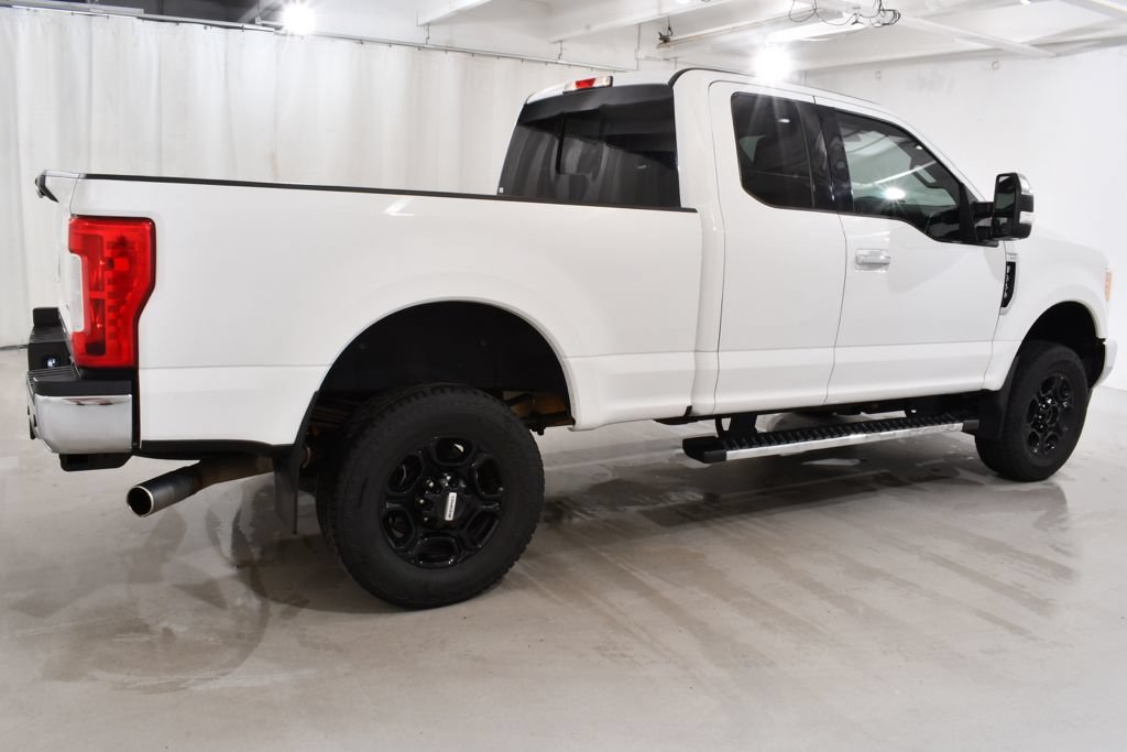 Used 2017 Ford F350 XLT AWD/4WD image 11