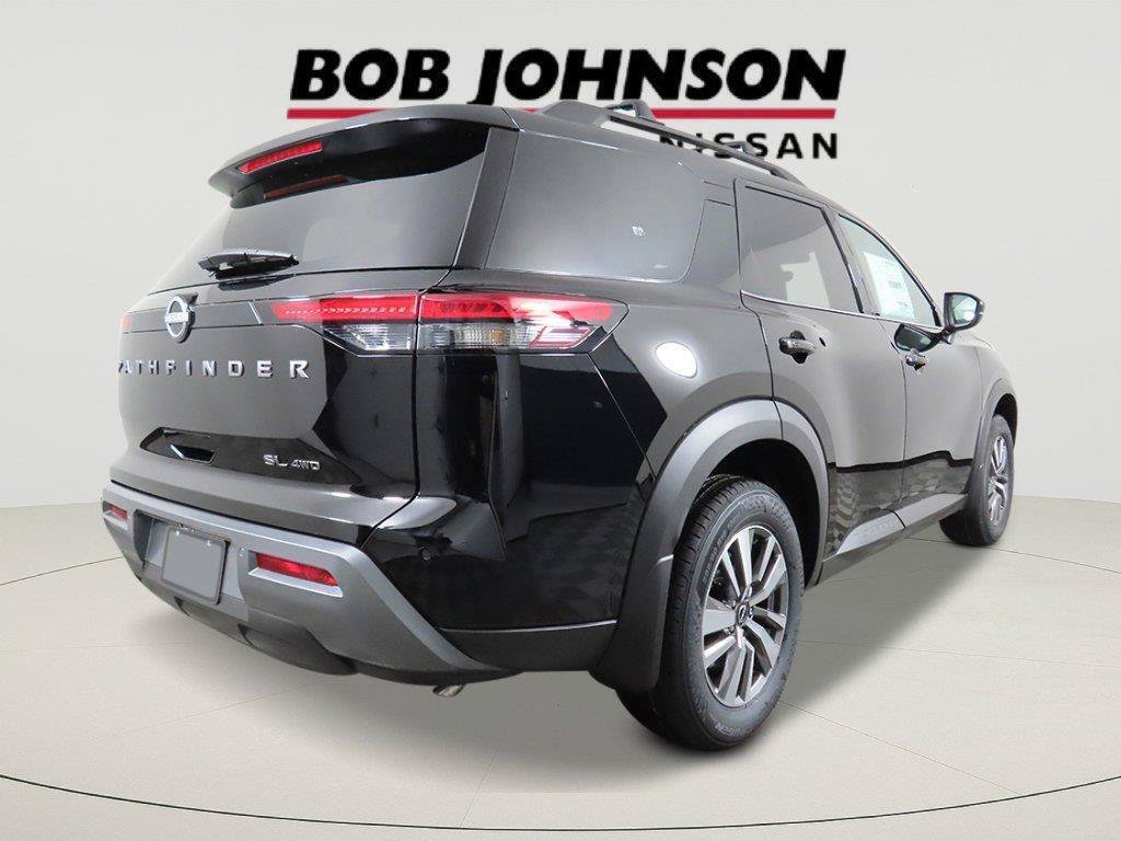 New 2026 Nissan Pathfinder SL AWD/4WD image 3