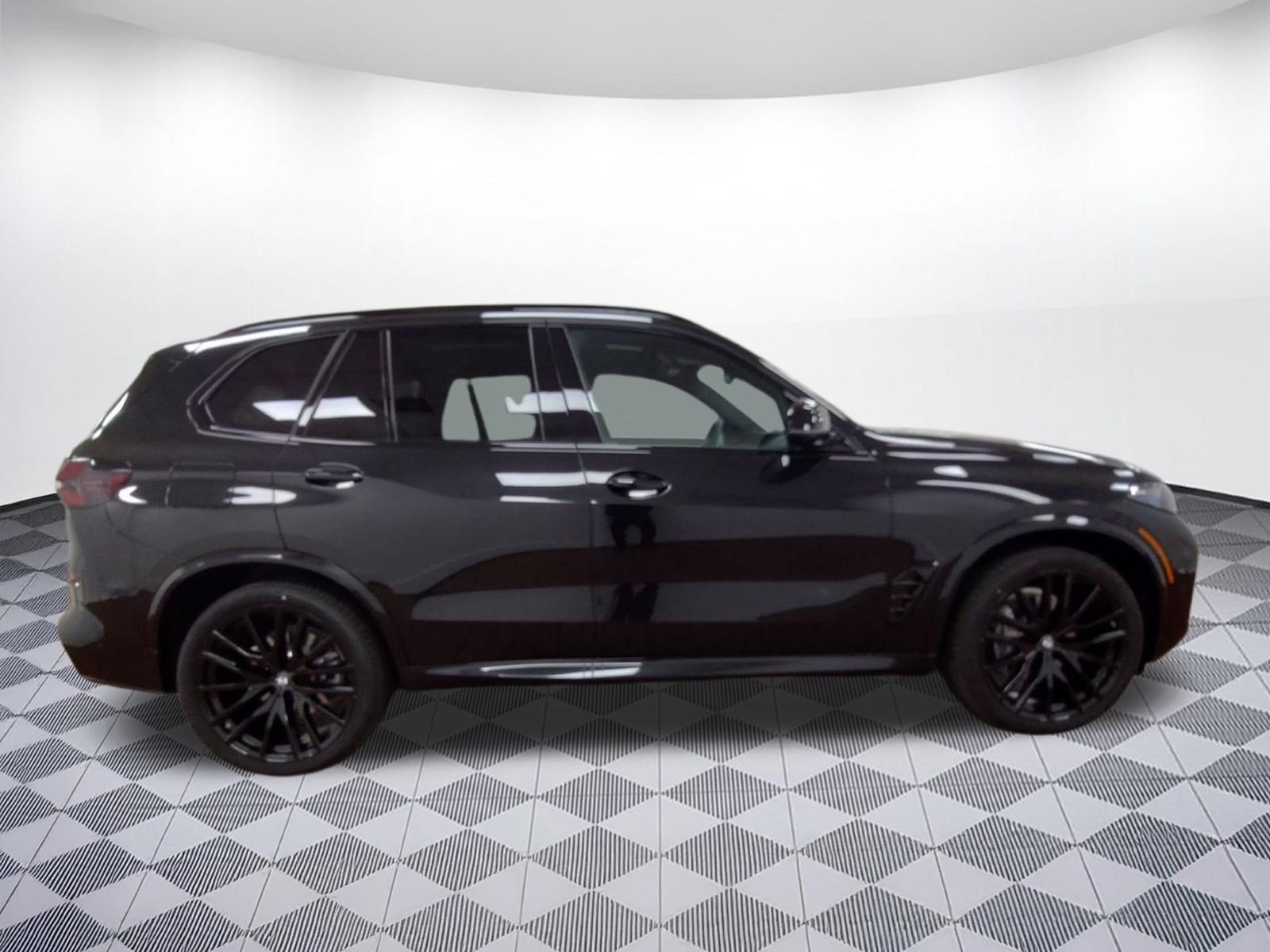 Used 2026 BMW X5 xDrive40i w/ M Sport Package AWD/4WD image 7