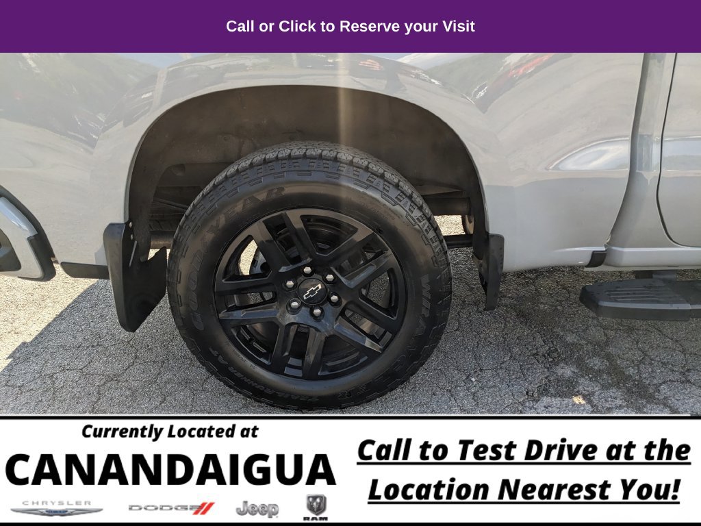 Used 2025 Chevrolet Silverado 1500 RST AWD/4WD image 36