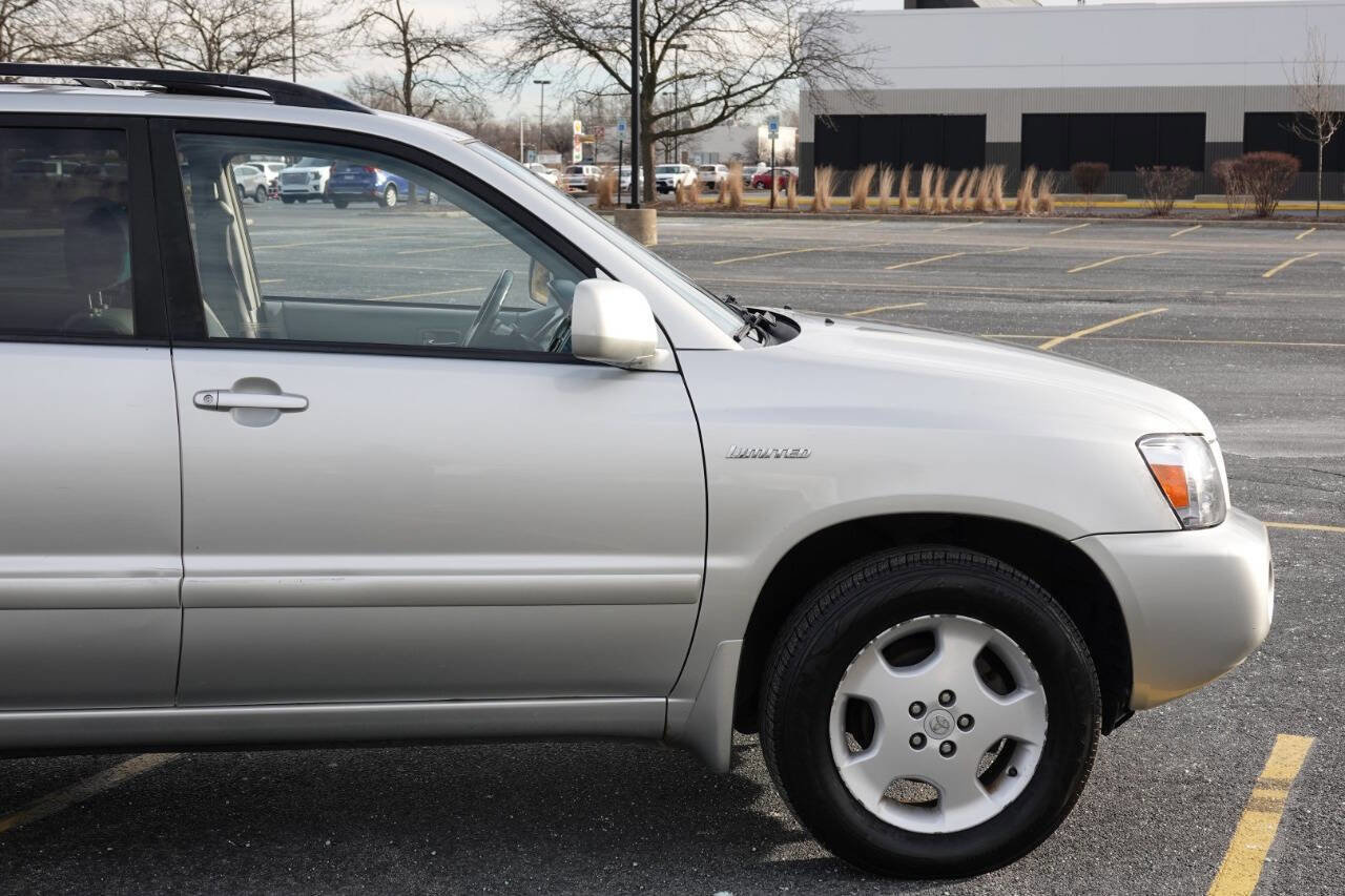 Used 2005 Toyota Highlander Limited AWD/4WD image 29