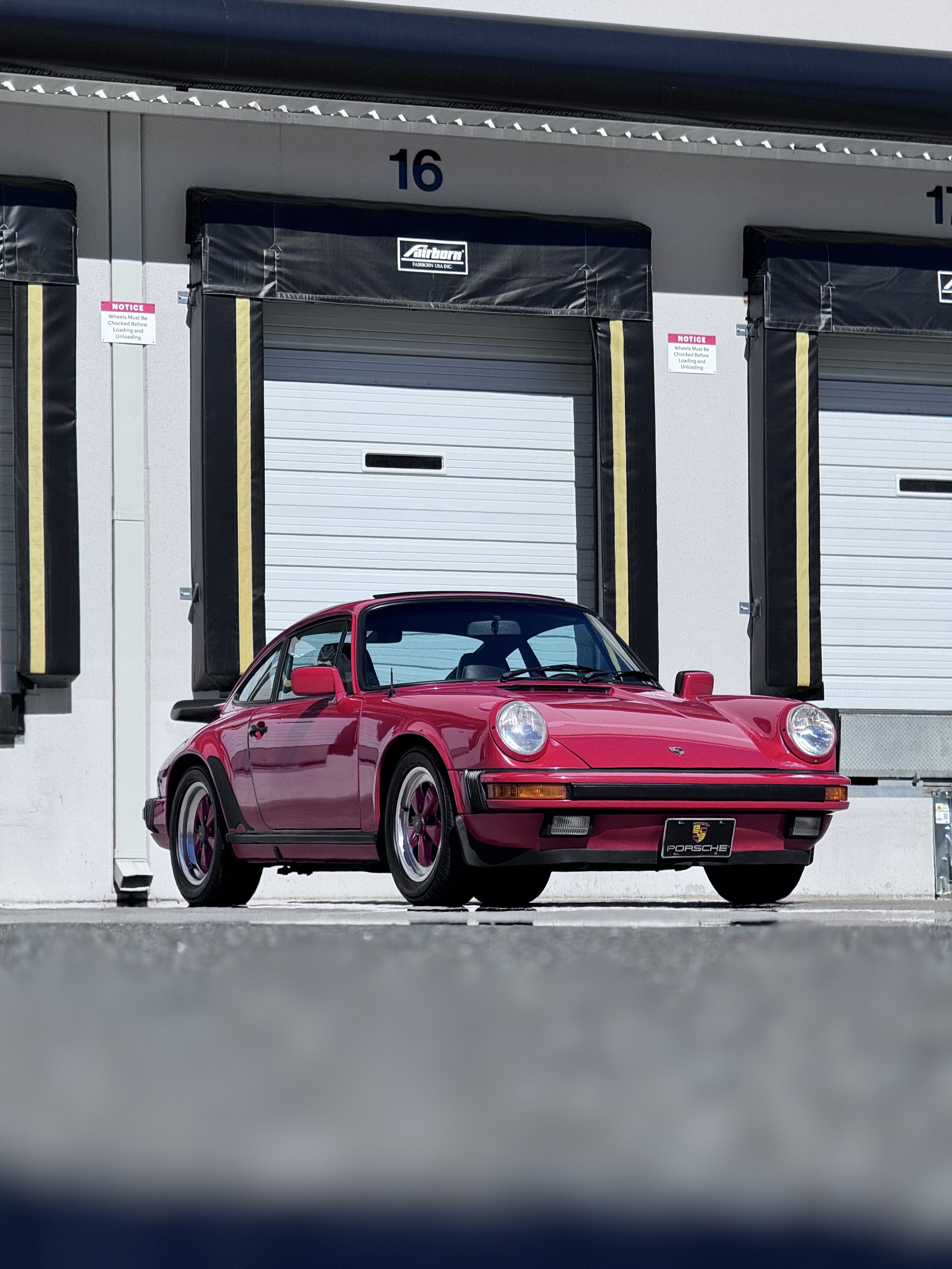 Used 1988 Porsche 911 Carrera RWD image 23
